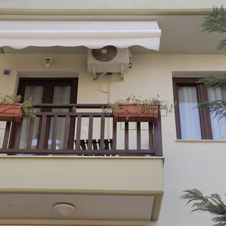 Helen'S Little Castle Free Private Parking Apartamento Tessalónica Exterior foto